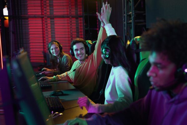Creación de Videojuegos y E-sports